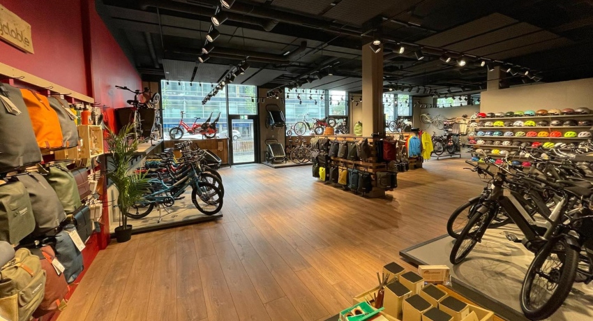 Intérieur et gammes de vélos Cyclable Genève Charmilles