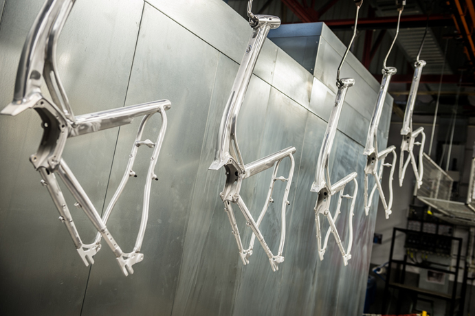 Usine de fabrication de vélos électriques Gazelle