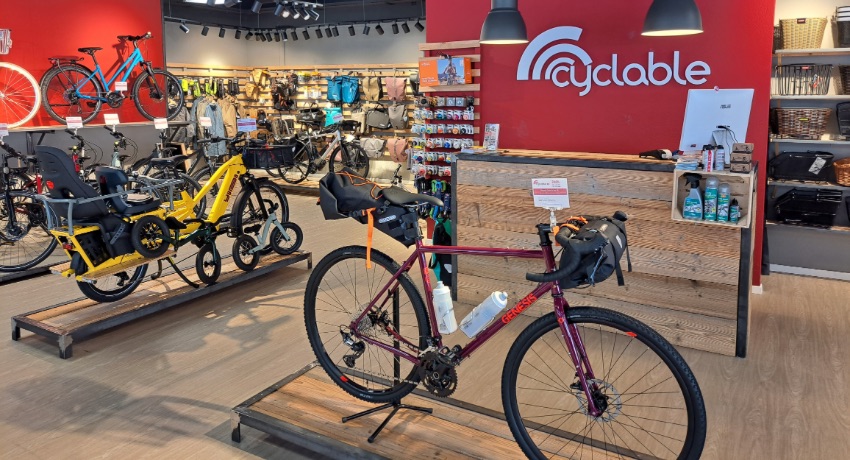 Cyclable Bienne : un magasin bilingue en Suisse spécialisé VAE et cargo