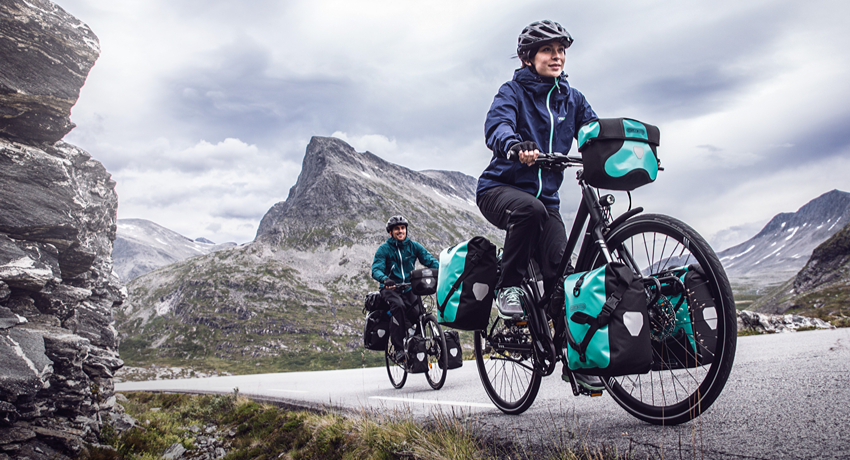 Bikepacking ou cyclotourisme : quelles sacoches pour voyager à vélo ?